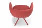 True Design Not small spin rode stoel